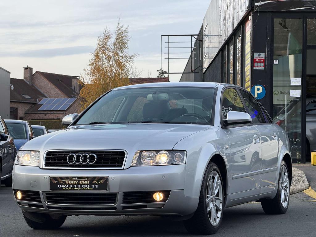 Audi A4 A4 2.0i 16v FSI*Boîte automatiqu* garantie 12M*, Auto's, 4 deurs, Stof, Gebruikt, 110 kW