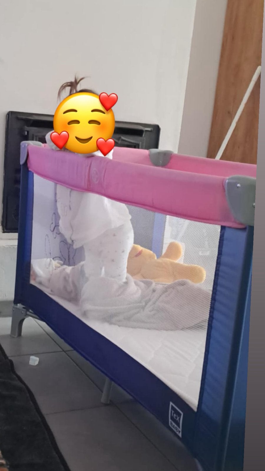 Lit parapluie avec matelas, Enlèvement, Comme neuf, Matelas