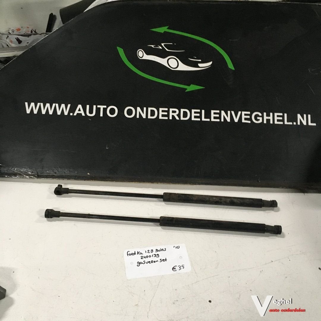 Ford Ka 1.2 2010 Wagennr 2400139  Gasverenset achter, -, Utilisé, -, -