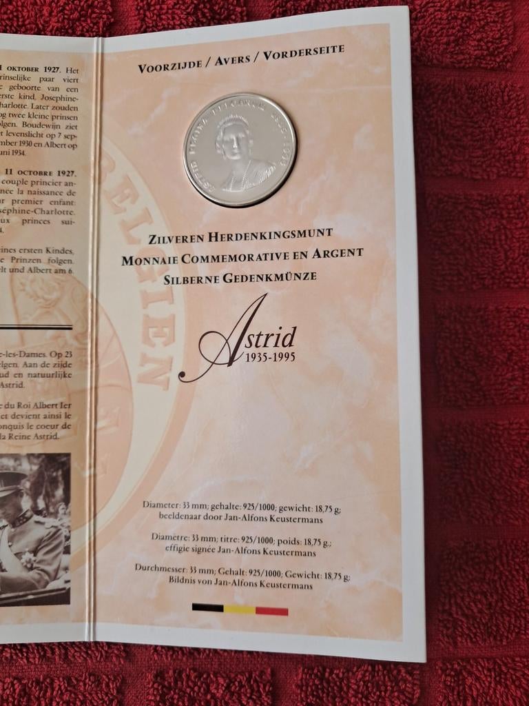 Monnais Commemorative