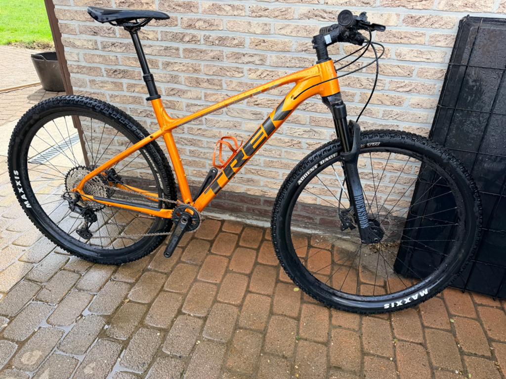 Trek xcaliber 9 met dropper, Fietsen en Brommers, Ophalen, Zo goed als nieuw, Trek