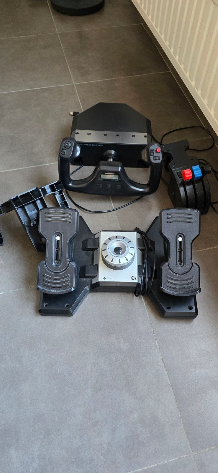 ​Logitech G Saitek Pro Flight Yoke System + Rudder Pedals (C, Ophalen