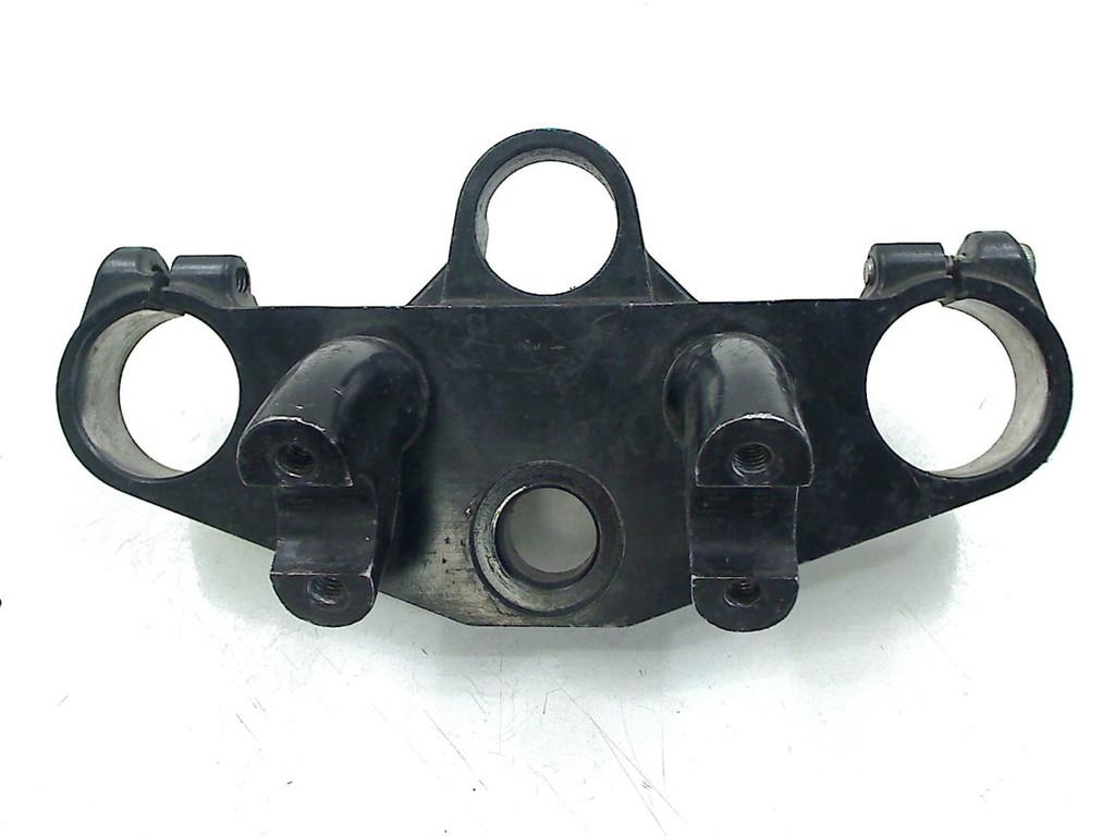 TOP YOKE TROIS POINTS FZS 600 Fazer 2002-2003 (FZS600), Dhr. S. di Majo, Utilisé, Info@cama-motorparts.nl, P.J. Troelstraweg 8 8
3144 CX  MAASSLUIS, NL