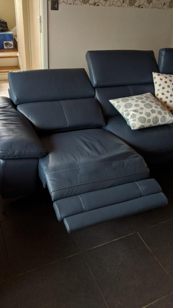 Lederen hoeksalon met relax functies, Ophalen
