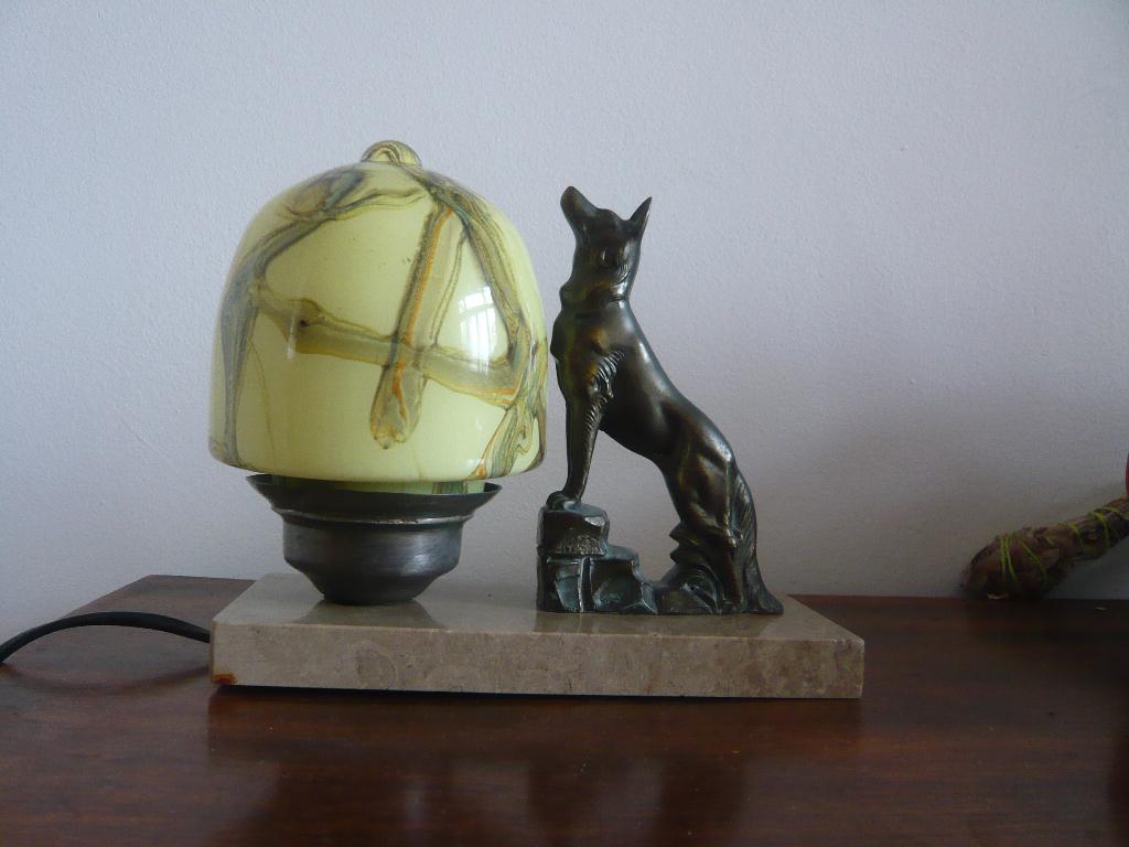antiek art deco bedlampje met wolf, Antiek en Kunst, Ophalen of Verzenden