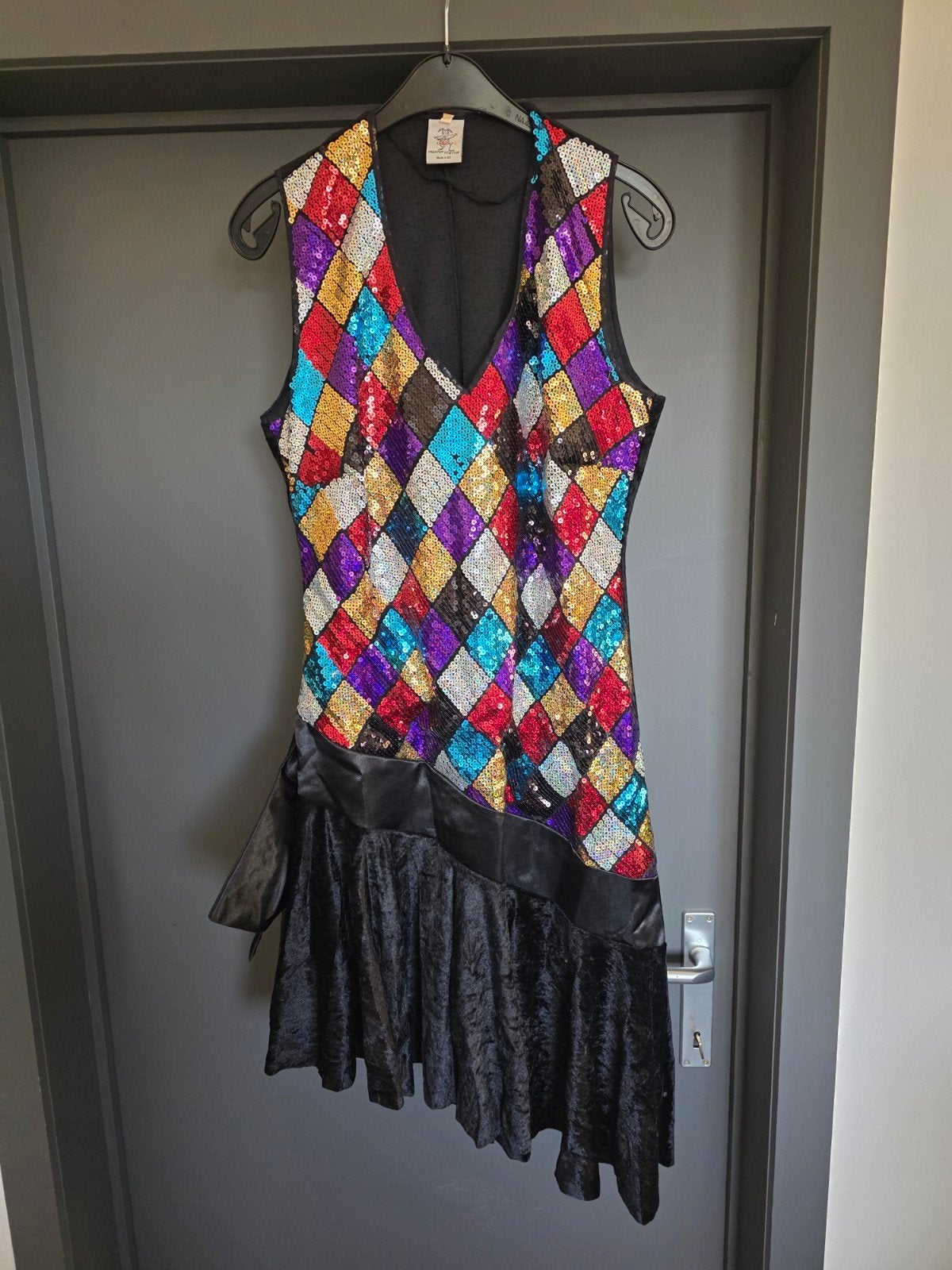 discokleedje, Kleding | Dames, Ophalen, Maat 42/44 (L), Nieuw, Kleding
