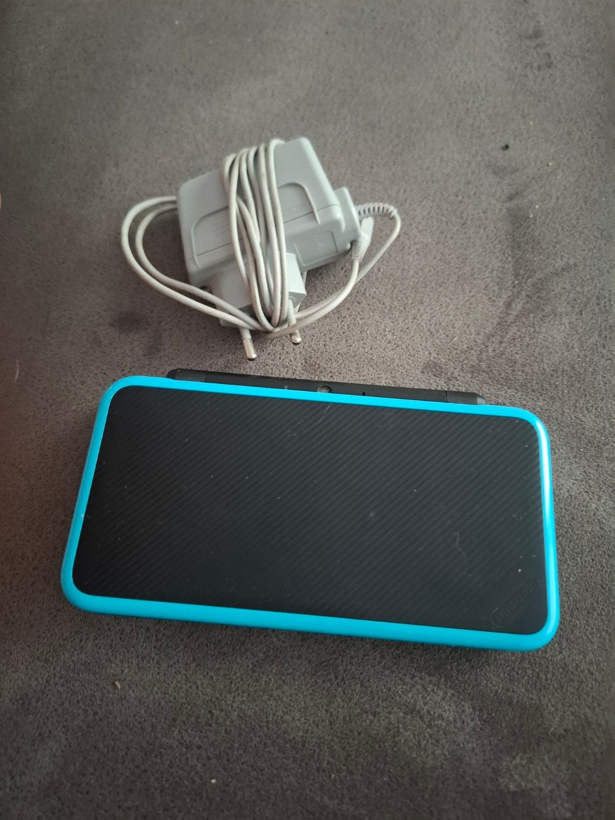 nintendo 2ds xl met aangepaste firmware, Consoles de jeu & Jeux vidéo, Consoles de jeu | Nintendo 2DS & 3DS, Enlèvement, Comme neuf