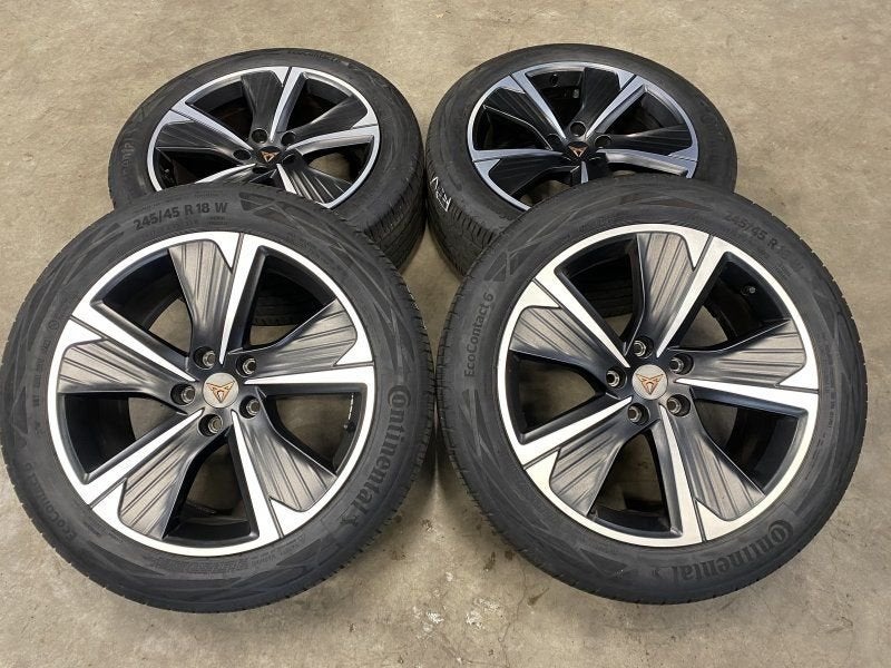 18 inch originele velgen + zomerbanden CUPRA  Formentor 5FF6, 18 inch, -, -, Banden en Velgen