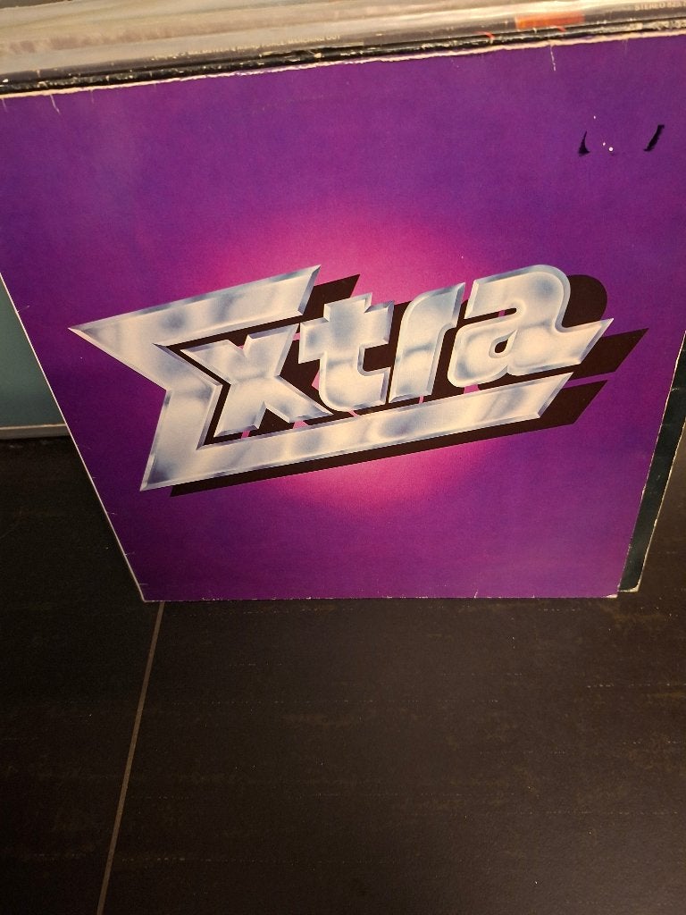 lp - extra - leg an - bak 6, Enlèvement ou Envoi, Utilisé, Hard rock, Pochette photo