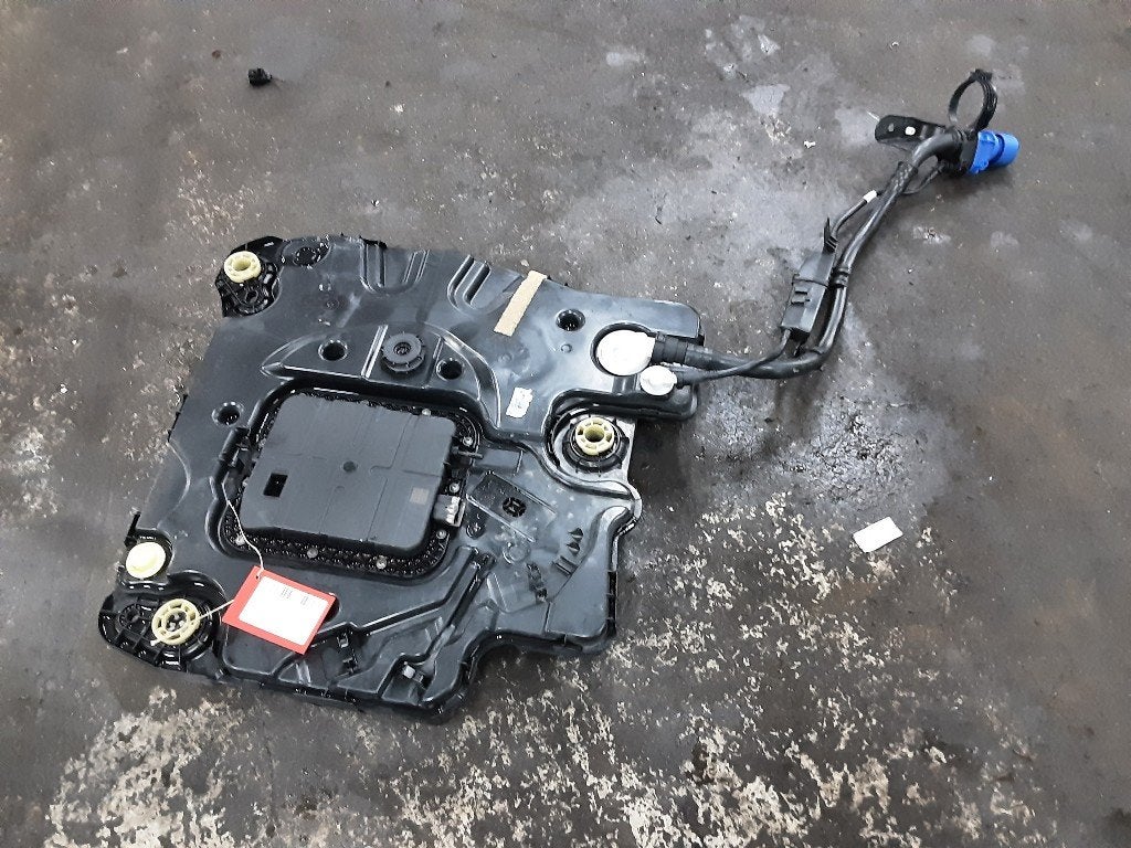 ADBLUE TANK DS DS 3 / Crossback (UC / UJ / UR) (12678023), Gebruikt, Overige automerken, Mevr. I. Hauben, Rue de l'Espoir 34 34
4030  GRIVEGNÉE, BE
