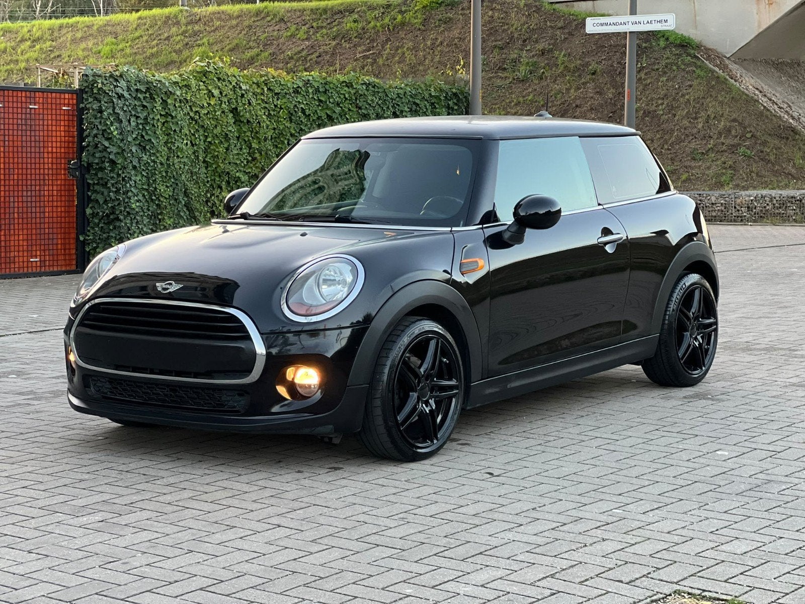 MINI COOPER 1.6 DIESEL 2016 148 000 KM AC NAVI INSPECTION EU, Autos, Cuir, Achat, Euro 6, Boîte manuelle