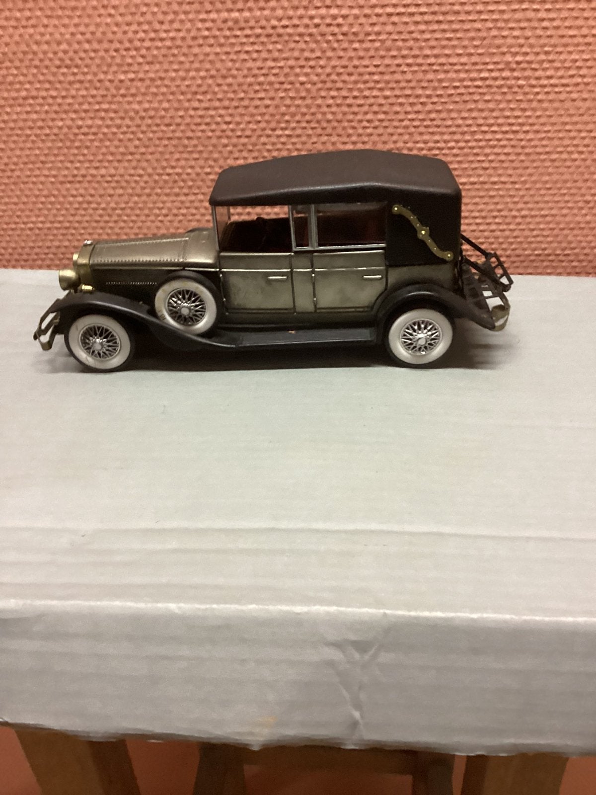 Radio, Hobby & Loisirs créatifs, Voitures miniatures | 1:24, Enlèvement ou Envoi, Comme neuf