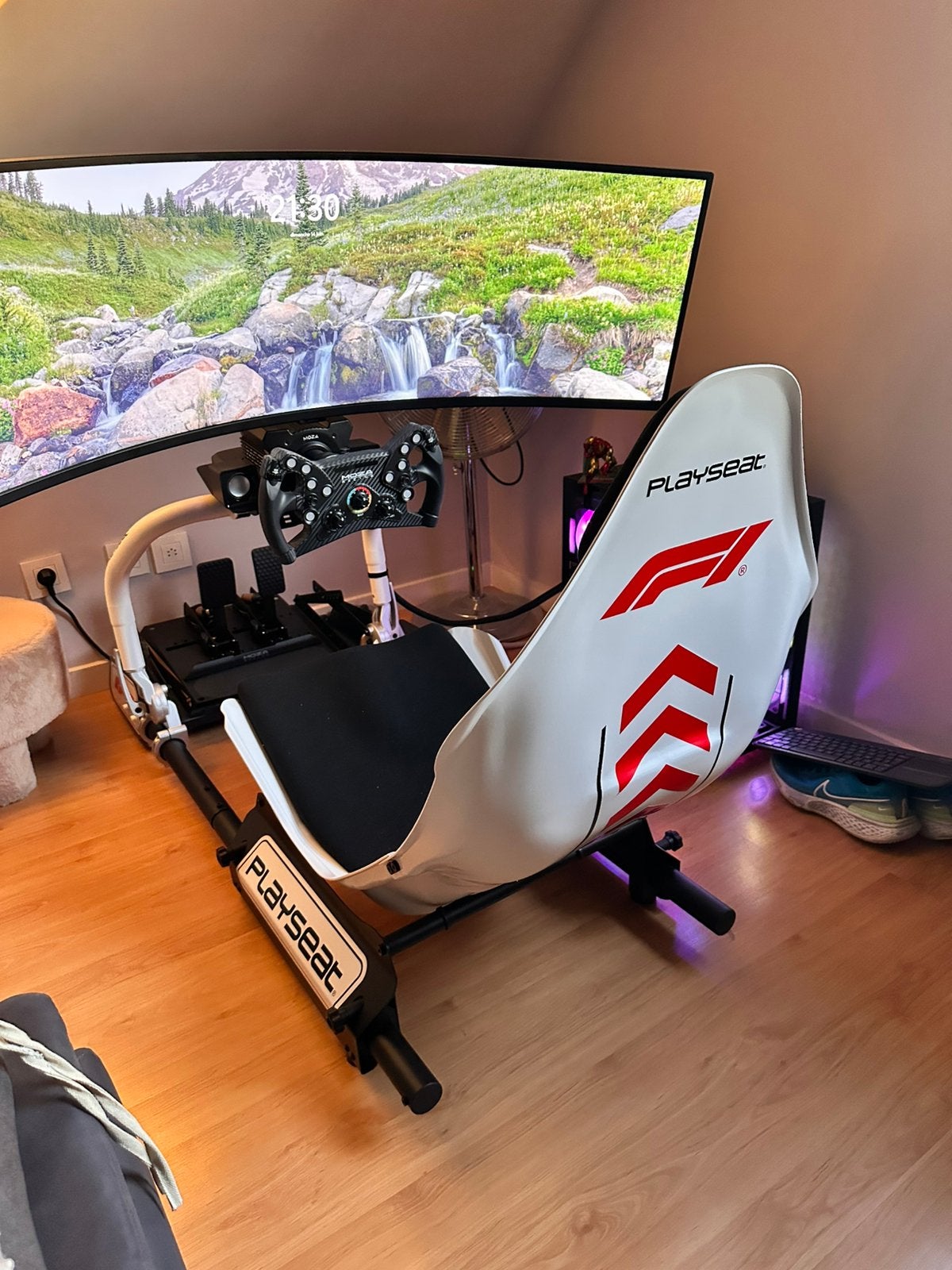 Simracing, Enlèvement, Comme neuf