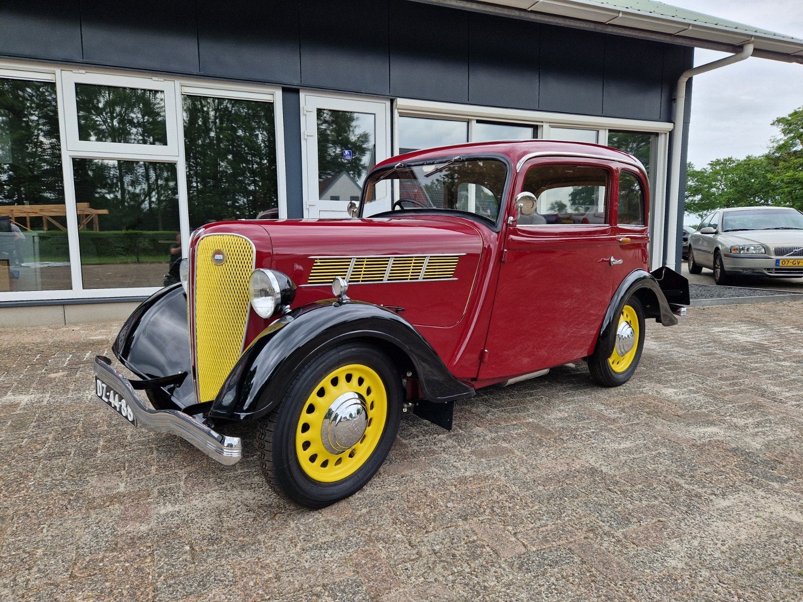Rosengart LR 4 2 1939 in uitmuntende conditie!, Auto's, Leder, Particulier, 2 deurs, Te koop
