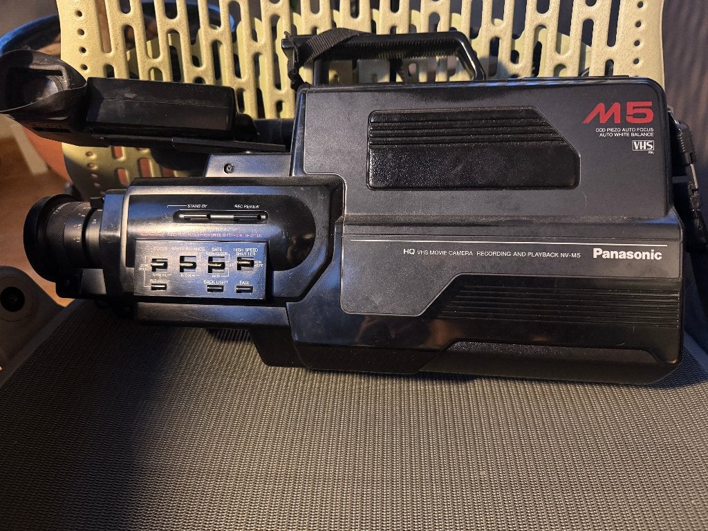 Panasonic VHS M5 video camara, Audio, Tv en Foto, Ophalen, VHS of SVHS, Camera