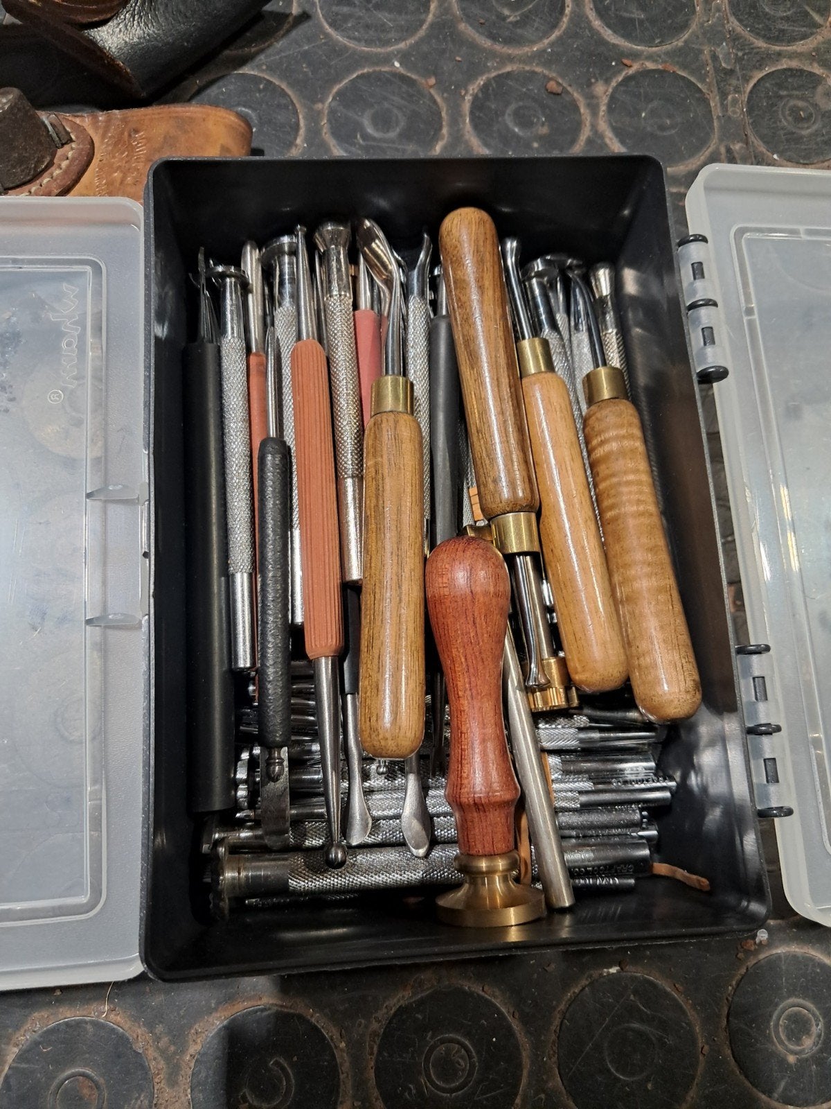 Traitement du cuir, Bricolage & Construction, Enlèvement ou Envoi