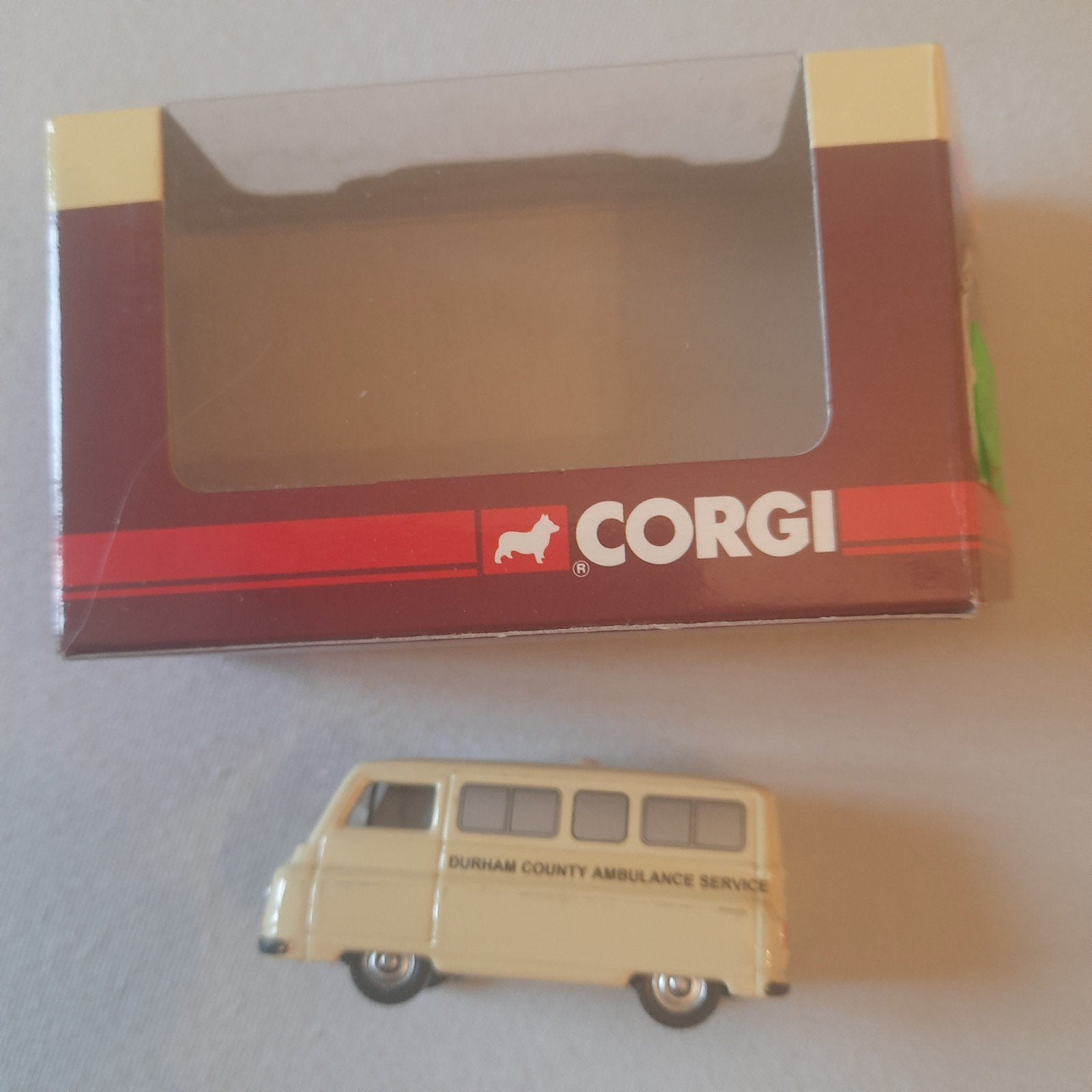 CORGI TRACKSIDE 1:76 = HO/OO* BMC AUSTIN MORRIS J2 AMBU*MIB*, Enlèvement, Neuf, Bus ou Camion, Corgi