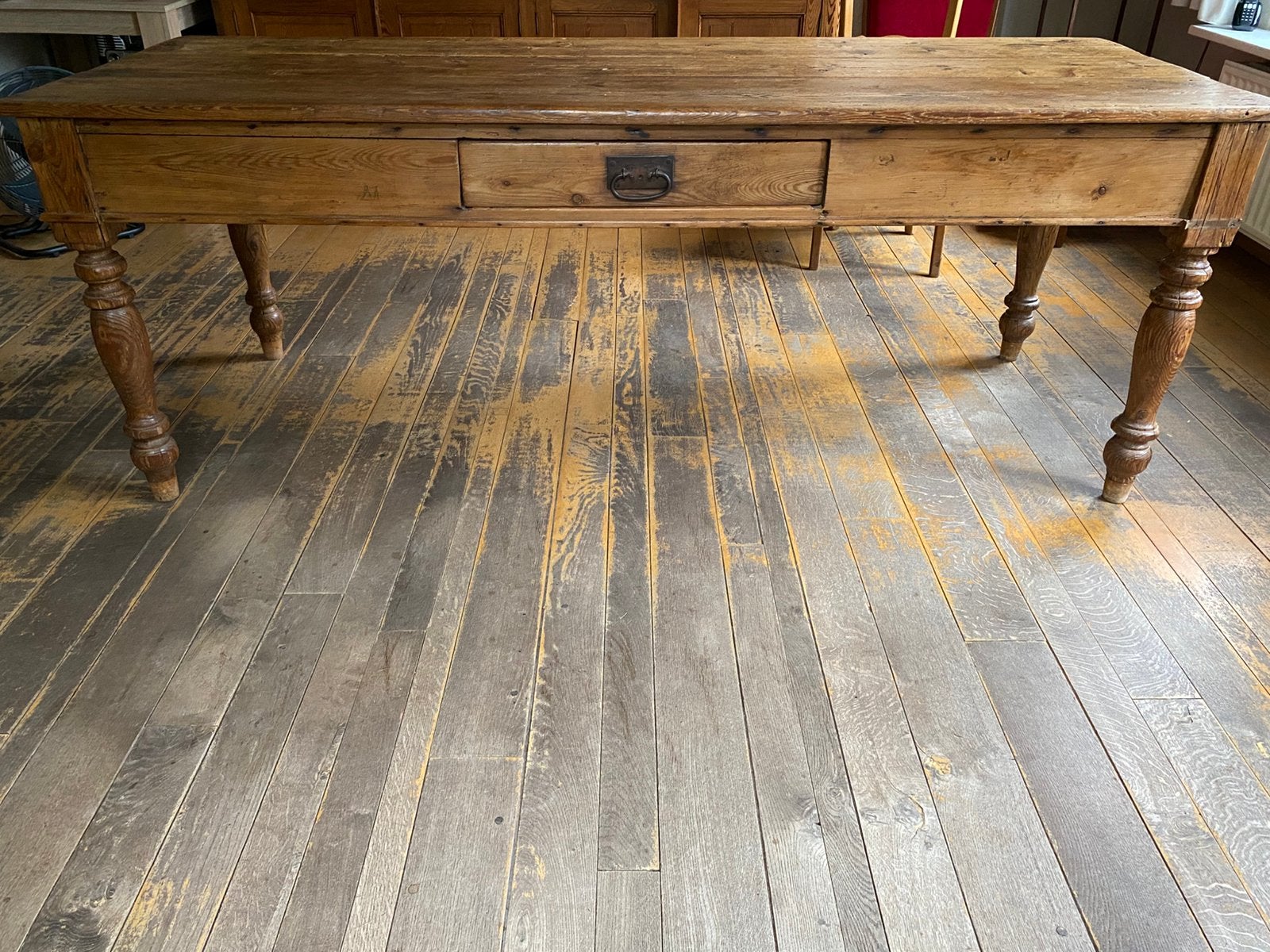 Antieke , landelijke grenen eettafel (220cm) met lade, Huis en Inrichting, Ophalen, Gebruikt, 200 cm of meer, 50 tot 100 cm