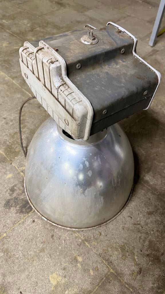 Robuuste industriële fabriekslamp Sylvania, model Sylbay 100, Ophalen of Verzenden, Zo goed als nieuw