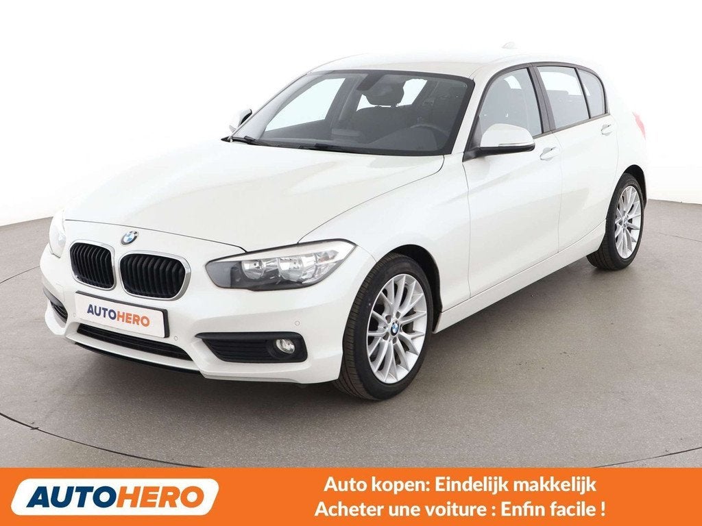 BMW 1 Serie 116 116i Advantage (bj 2018), Auto's, Gebruikt, 164 g/km, Automatische klimaatregeling, Wit