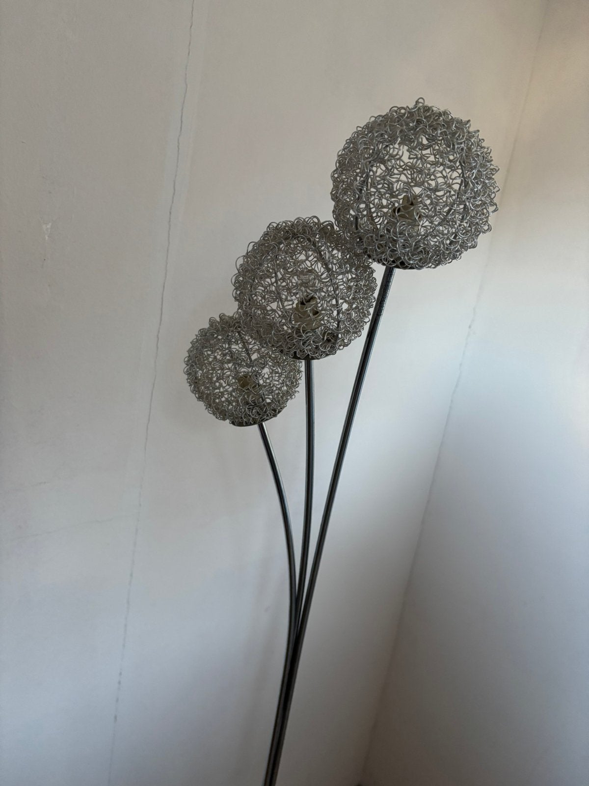 Lampadaire Vintage argenté avec 3 points /boules de lumière, Enlèvement, Comme neuf