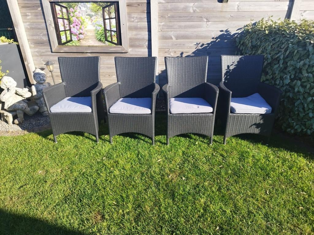 4 tuinstoelen met kussens, Ophalen