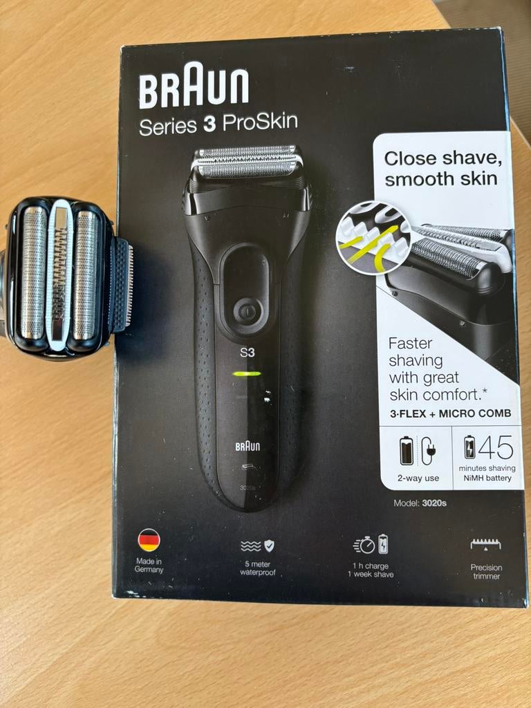 Scheerapparaat Braun Series 3 Proskin ( bijna nieuw), Elektronische apparatuur, Ophalen, Zo goed als nieuw