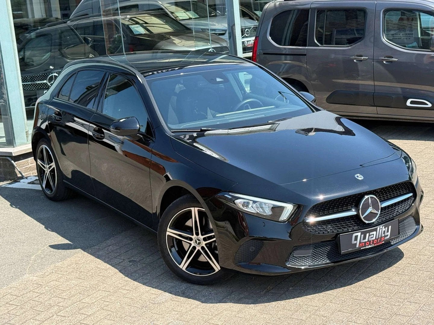 Mercedes-Benz A-CLASS 250 A 250 e PHEV Business Line, Auto's, Mercedes-Benz, Parkeersensor, Gebruikt, 4 cilinders, Zwart