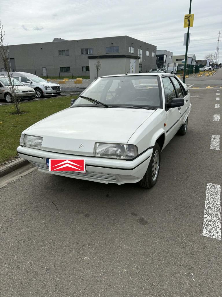 Oldtimer Citroën BX 14 RE, Auto's, Voorwielaandrijving, 4 cilinders, BX, Wit