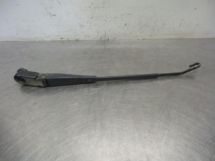 Ruitenwisserarm voor van een Landrover Discovery (Discovery, -, -, Ophalen of Verzenden, -