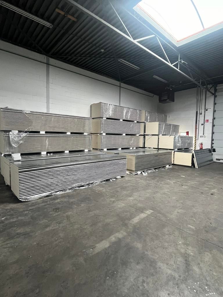 Sandwicpanelen 35 € vierkante meter