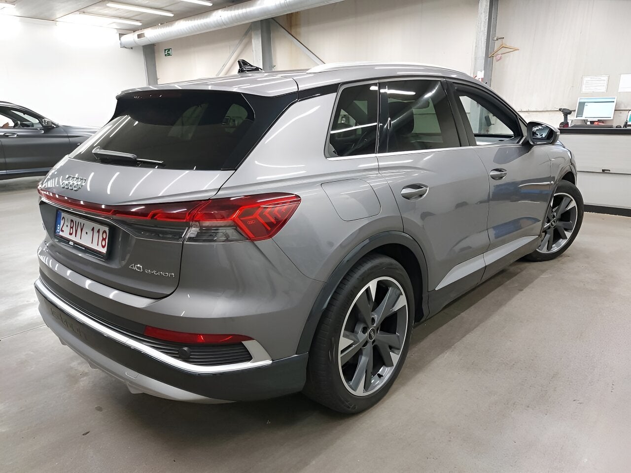 Audi Q4 e-tron 204pk - S-LINE - PACK BUSINESS - TREKHAAK, Autos, Audi, 0 kg, https://public.car-pass.be/vhr/44c1c0aa-8c94-46f4-8d88-48d6fe6c9516