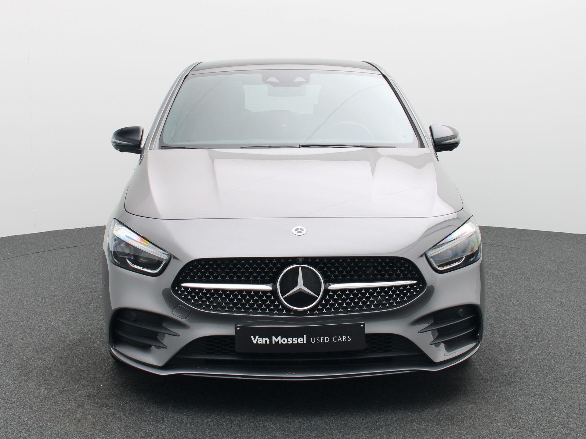 Mercedes-Benz B-Klasse 180 AMG Line + PANORAMISCH DAK + MULT, Autos, 100 kW, Achat, Euro 6, Entreprise