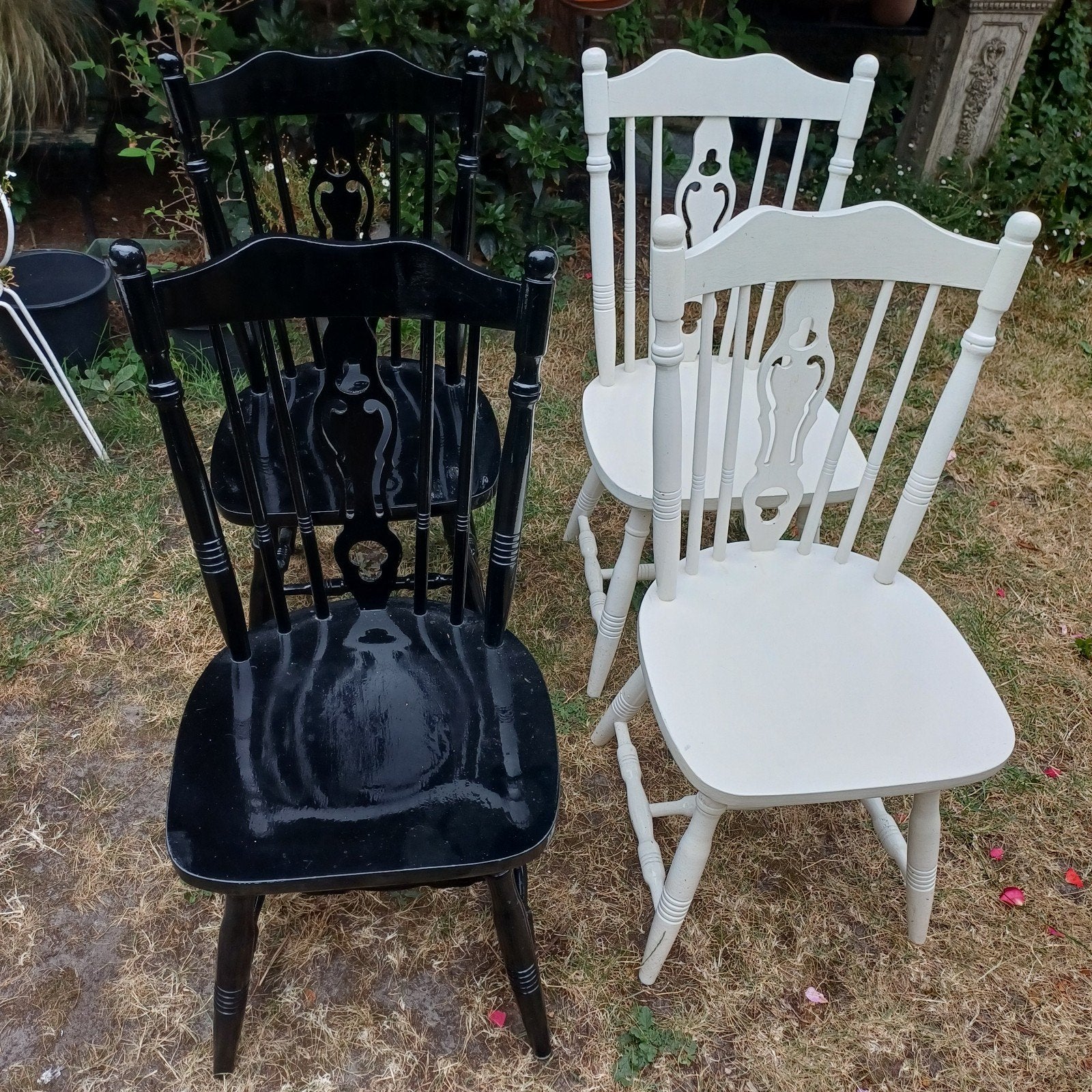 4 chaises de cuisine rétro en bois noir et blanc, Maison & Meubles, Enlèvement, Utilisé, Retro vintage, Quatre