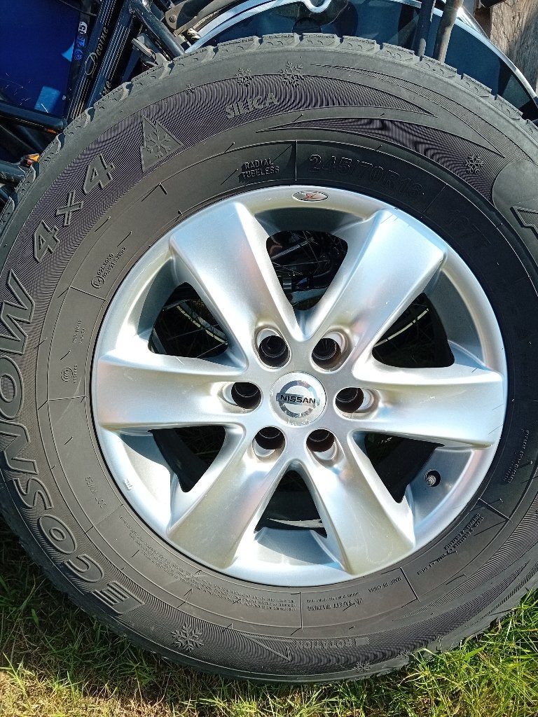 Orginele aluminium nissan navara / pathfinder velgen, Ophalen, Terreinwagen, Winterbanden, Velg(en)