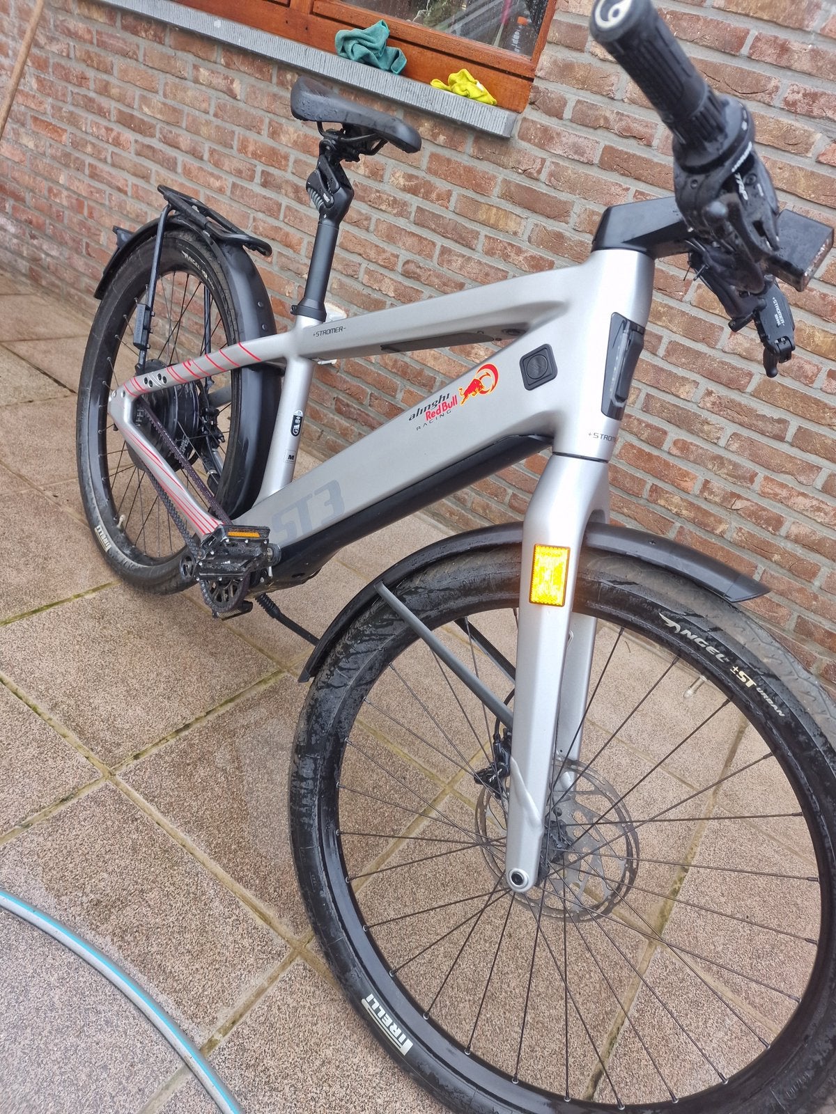 Stromer ST3 Pinion Red Bull Edition 2023, Enlèvement, Comme neuf, 30 à 50 km par batterie, Stromer