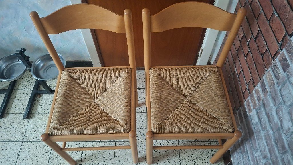 2 belle chaise 40-40-80 en tres bon etat, Maison & Meubles, Comme neuf, Enlèvement, Bois, Deux