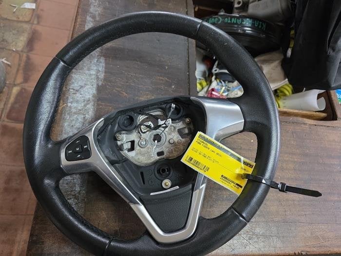 Volant d'un Ford Fiesta, -, 3 mois de garantie, -, -