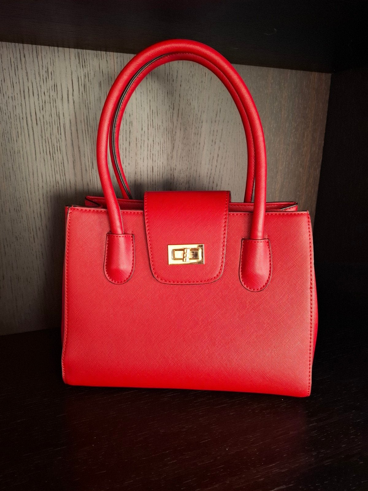 Rode handtas, Handtassen en Accessoires, Tassen | Damestassen, Ophalen, Handtas