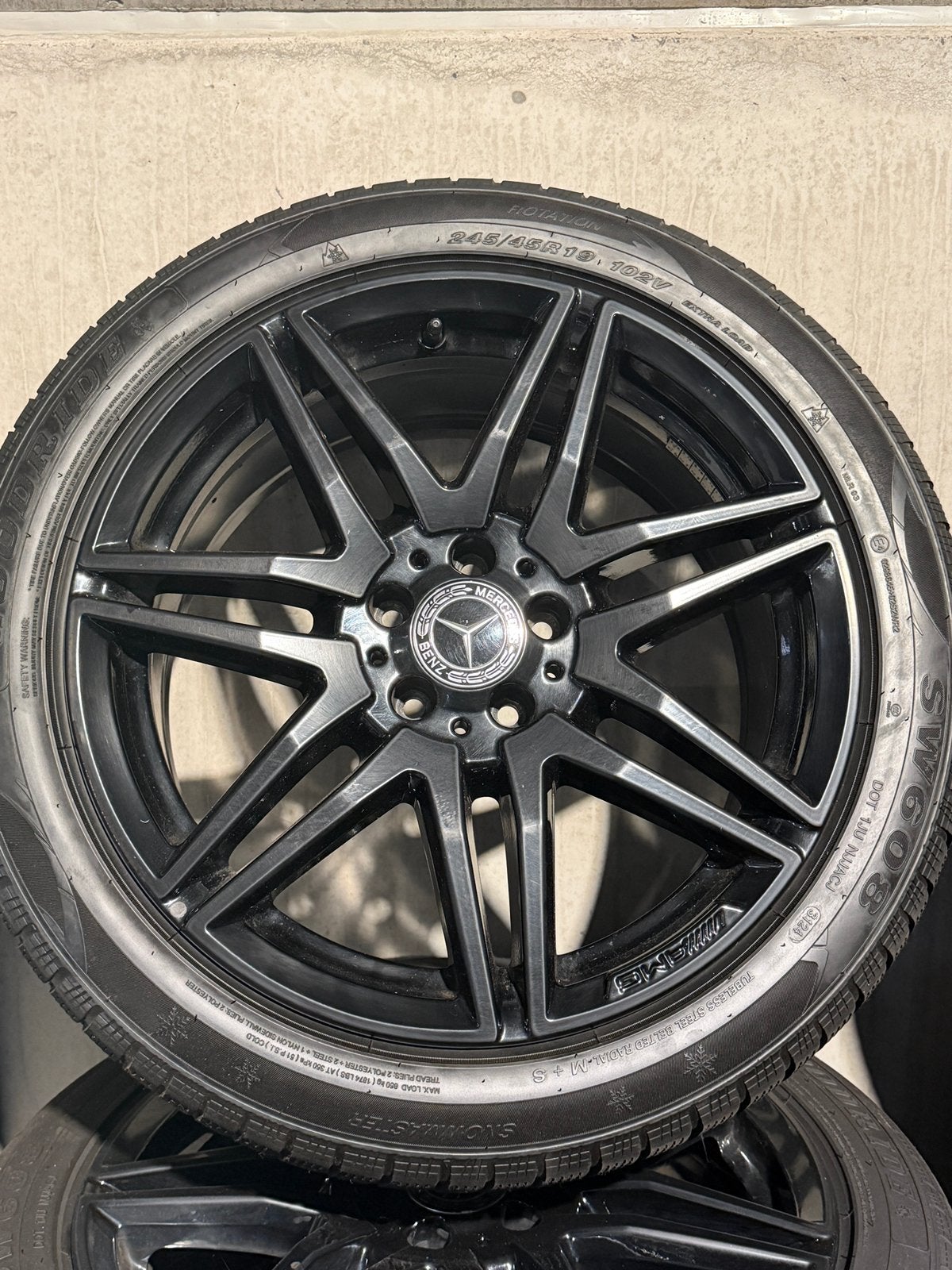 W447 Mercedes AMG winterset - origineel, Banden en Velgen, Winterbanden, Ophalen, 19 inch