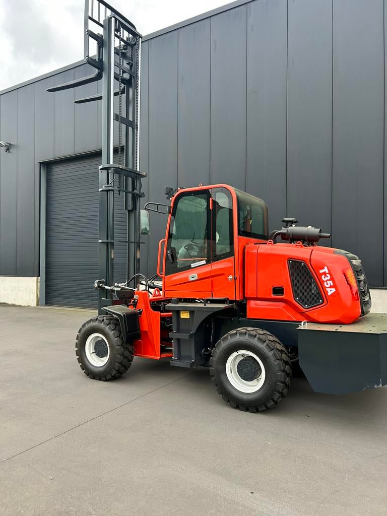 Nieuwe 4 ton terreinheftruck 4x4 4,5 m hefhoogte ongebruikt, Ophalen, Verreiker