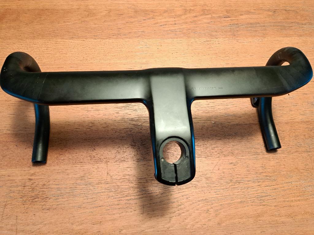 Cube ICR aero cockpit, Ophalen, Zo goed als nieuw, Stuur, Cube