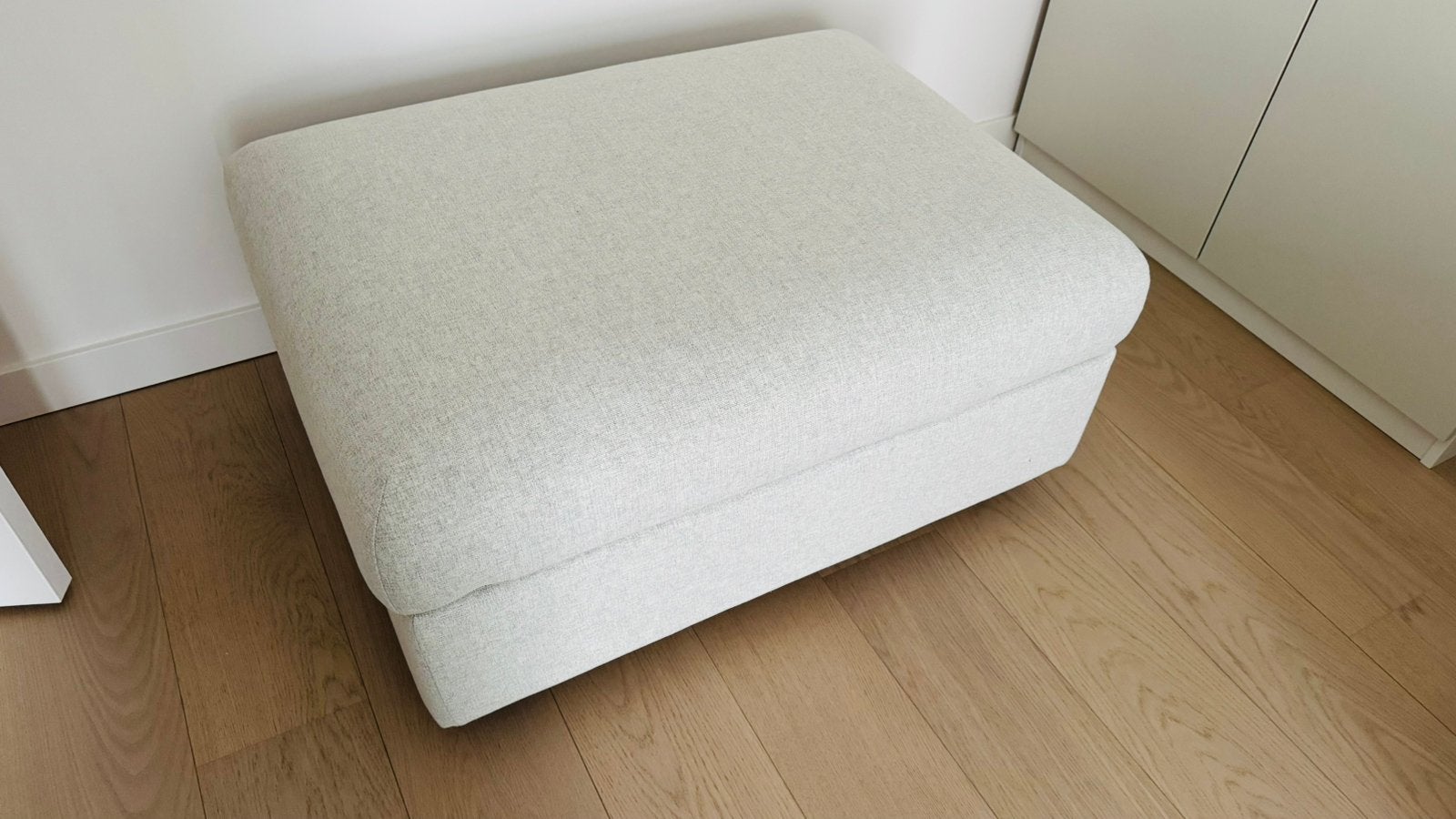 Pouf /repose pieds avec  rangement Ikea Vimle, Maison & Meubles, Enlèvement, Comme neuf