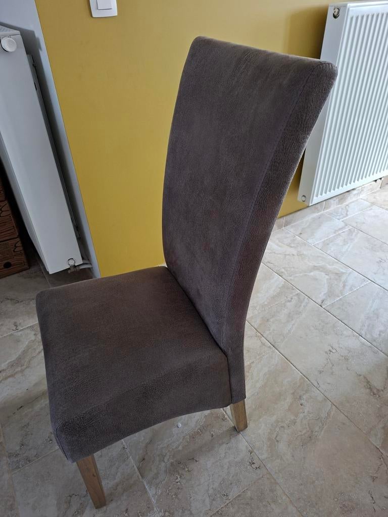 Grote eettafel, Ophalen