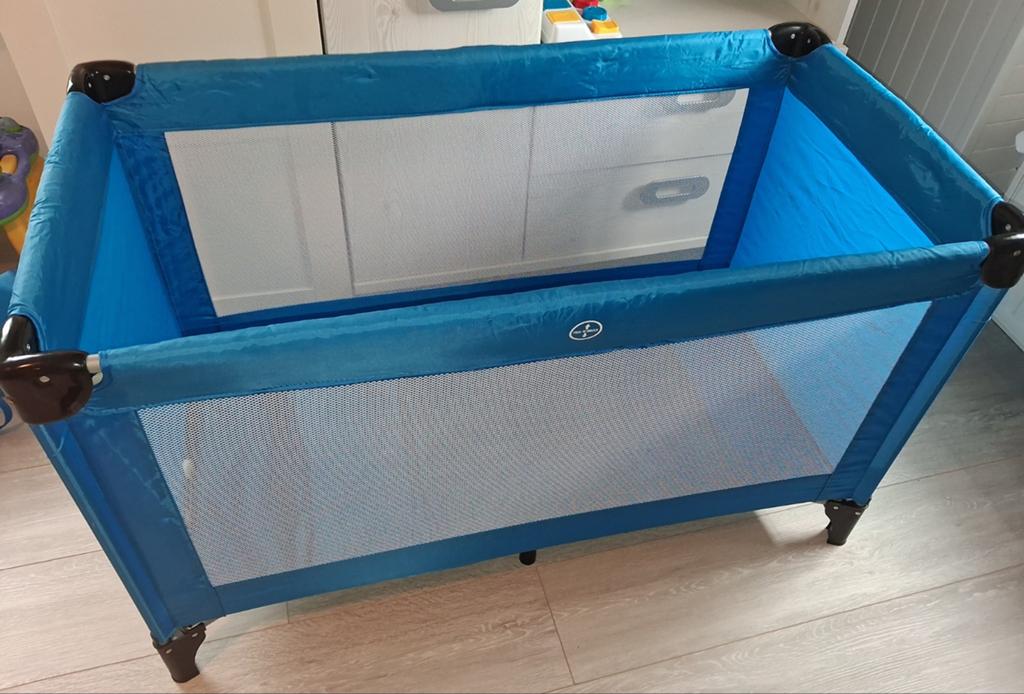 Reisbedje met extra matras, Ophalen, Reisbedje