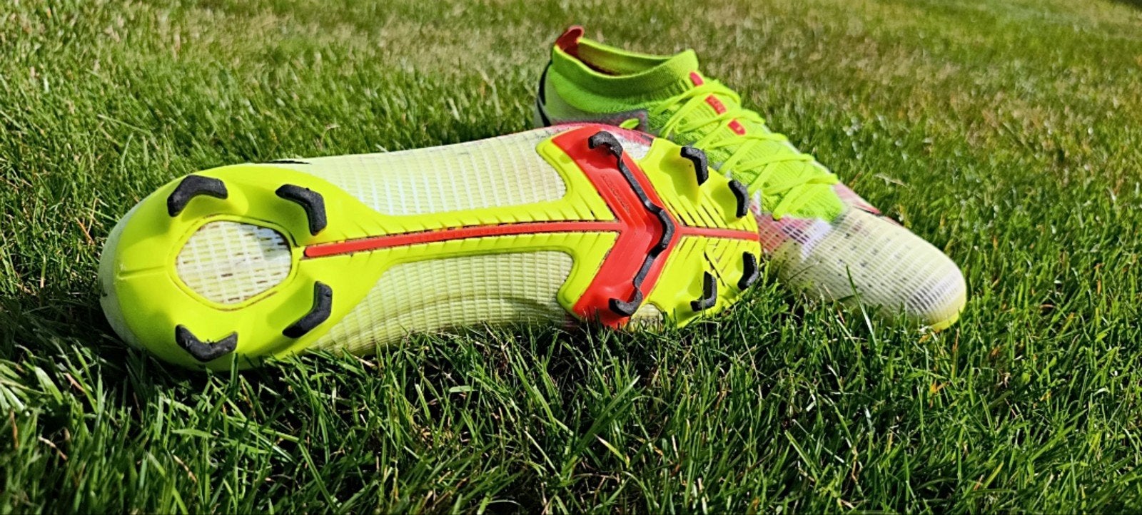 Voetbalschoenen Nike Mercurial maat 44. Heel goede staat, Sport en Fitness, Voetbal, Ophalen of Verzenden, Zo goed als nieuw, Schoenen