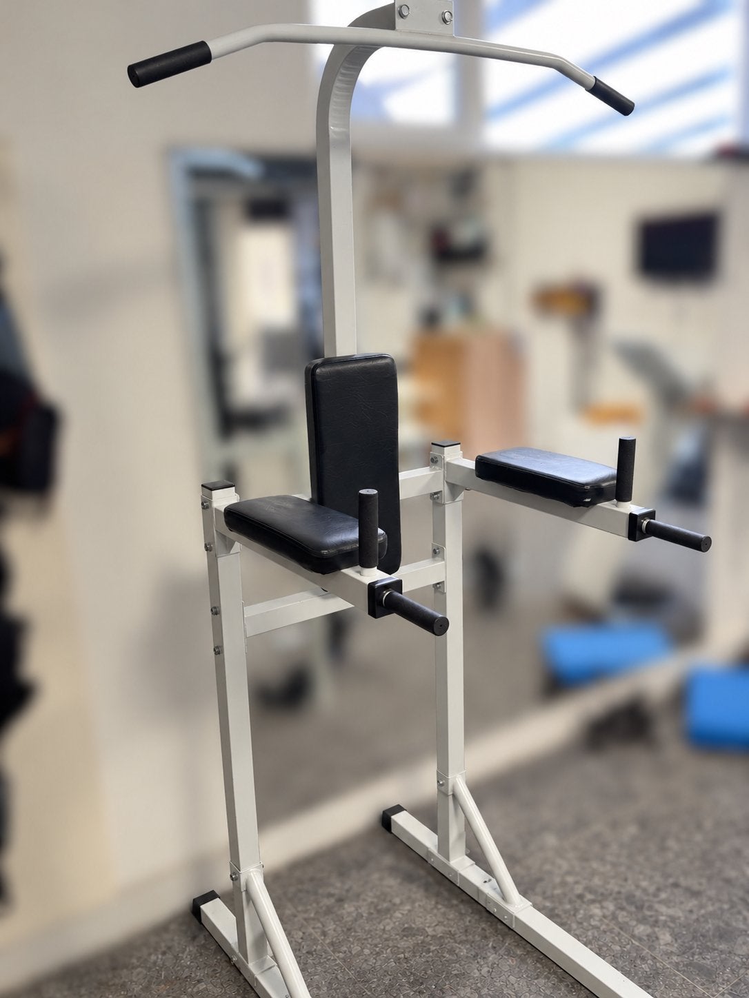 Power tower – optrekstang en dipstation, Ophalen, Zo goed als nieuw