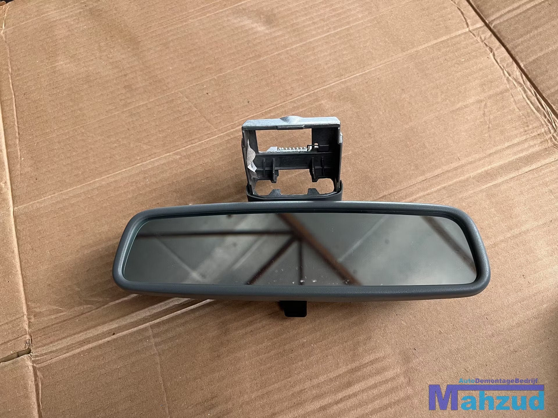 Mercedes S klasse w140 grijs binnenspiegel, Auto-onderdelen, Gebruikt, Mercedes-Benz AG, Mercedes-Benz, Mercedesstrasse 120
70372  Stuttgart, DE