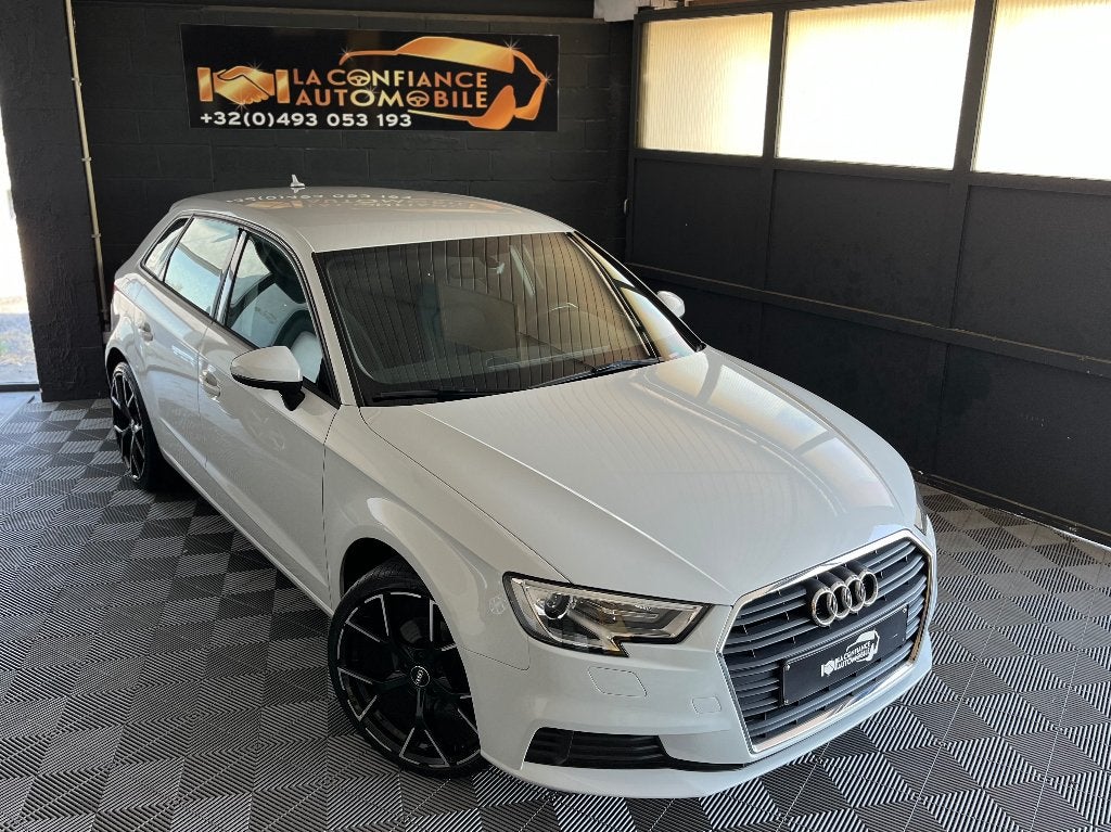 Audi A3 1.0TFSI S-Tronic 1e eigenaarsgarantie 12 maanden, Auto's, Audi, Stof, Wit, 5 deurs, Particulier