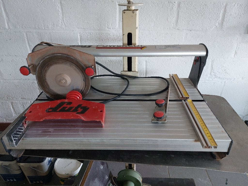Tegelzaagmachine, Bricolage & Construction, Outillage | Scies mécaniques, 600 à 1200 watts, 70 mm ou plus, Comme neuf, Enlèvement